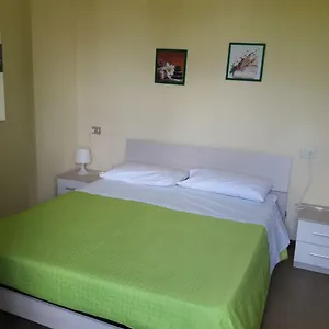La Casa Nel 2 Guest house